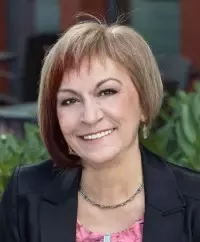 Dúl Mária press